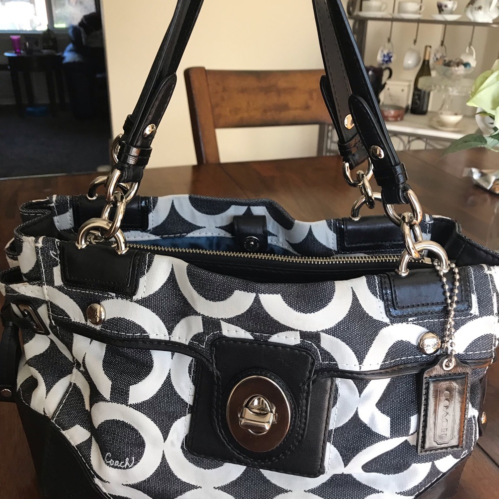 Adorable Coach Bag